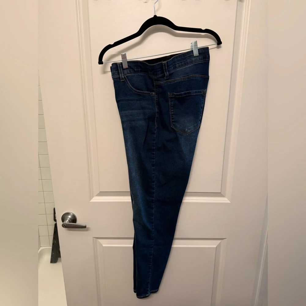 Curve Appeal Dark Blue Denim Jeans - Picture 1 of 4